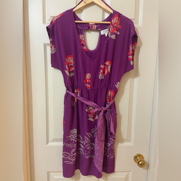 Dresses & Skirts - Anthropology Floral print dress.  100% silk.